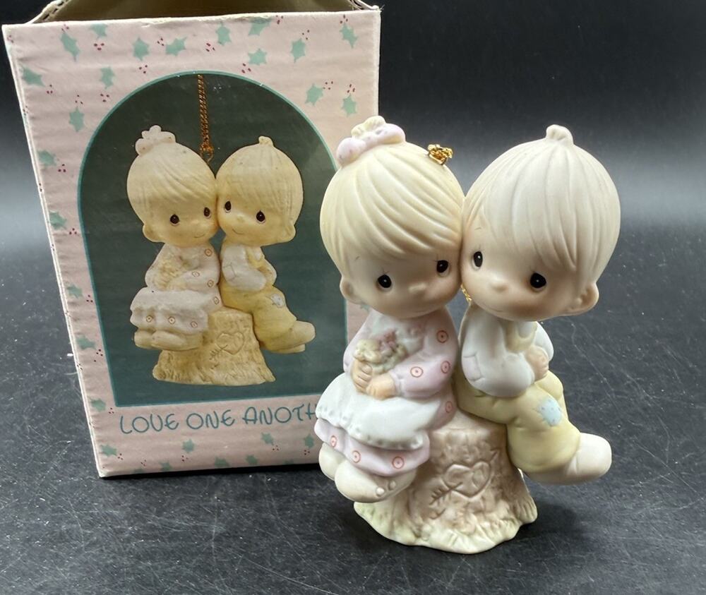 VTG 1989 Precious Moments Love One Another Porcelain Figurine Ornament EUC -53D